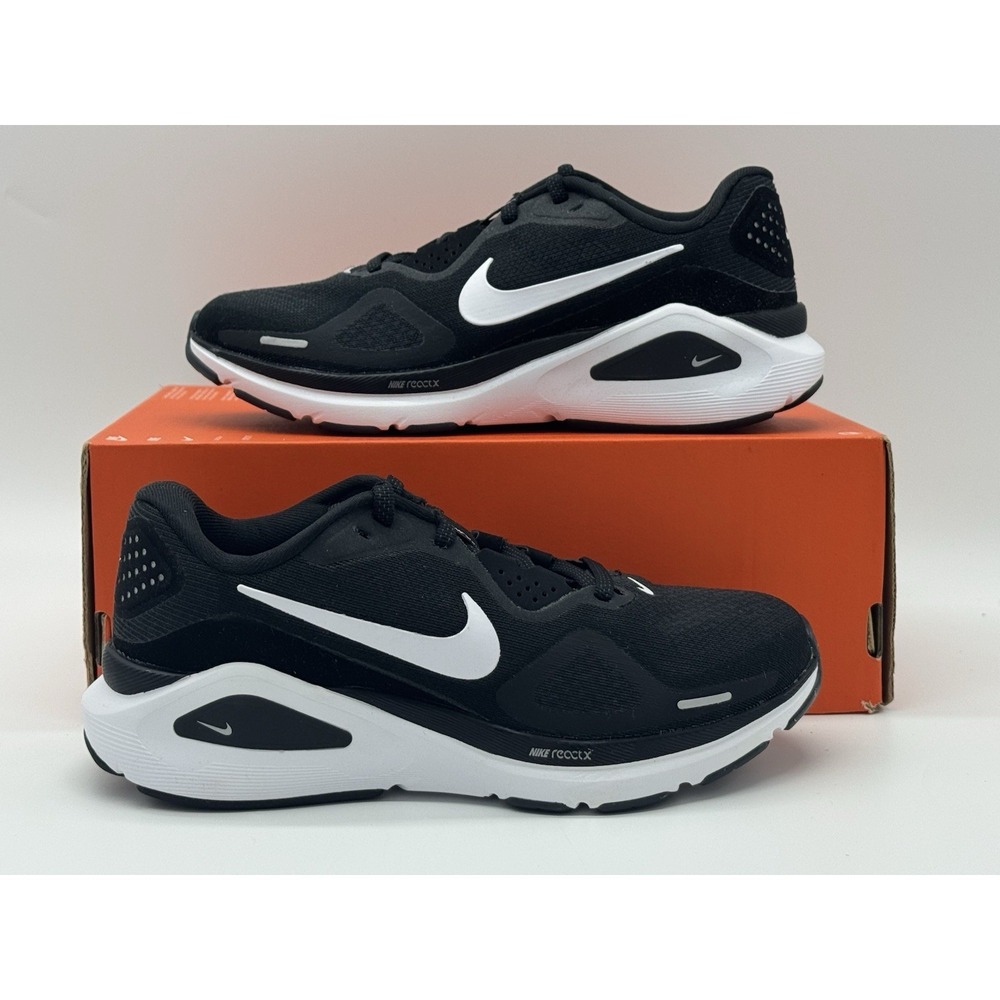 Nike Women's Structure 26 Black White Size 5 HJ1101 003
